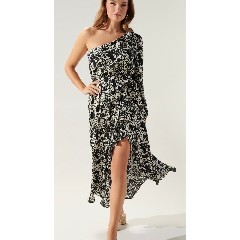 Sugarlips One Shoulder Floral Maxi Dress Black White XS Date night Wedding Guest